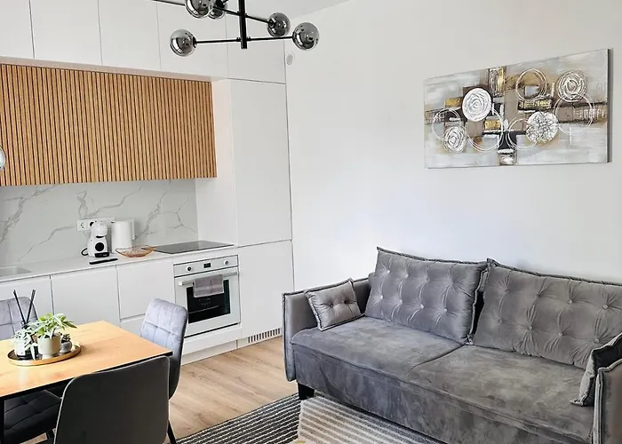 Stylish 5 Min From Clinics Apartamento